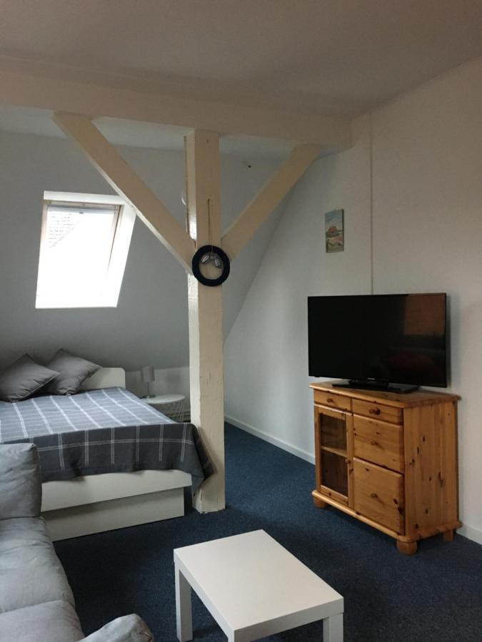 Altes Zollhaus Apartment Borkum Exterior photo